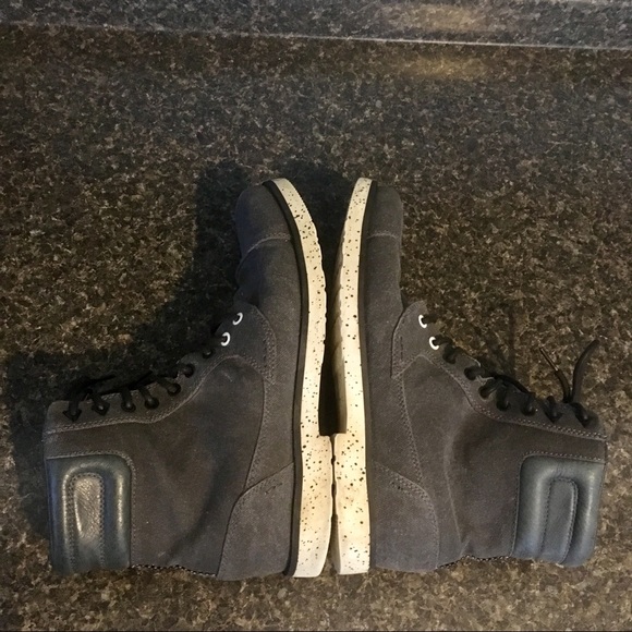 teva durban tall boots